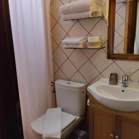 βαλεντίνη Πανσιόν 3*