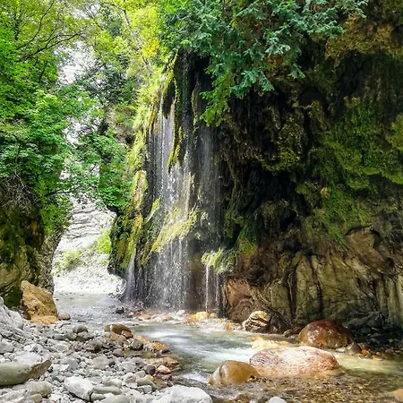 Πανσιόν βαλεντίνη Καρπενήσι