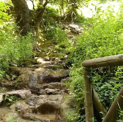 βαλεντίνη Πανσιόν 3*